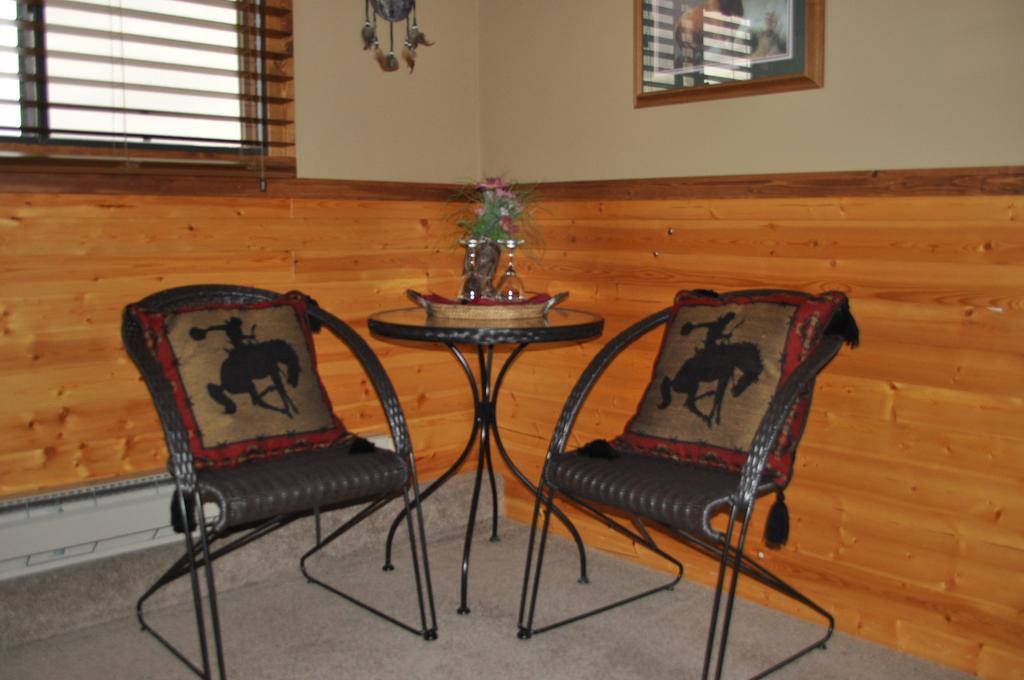 Rocky Ridge Country Lodge Mountain View Room photo