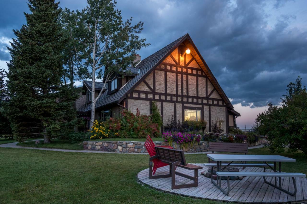 Rocky Ridge Country Lodge Mountain View Exterior photo